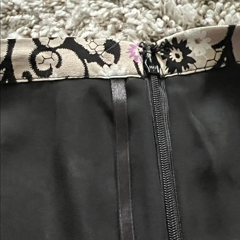 ALFANI Floral Black and Pink Women's Silk Skirt in Size 8P